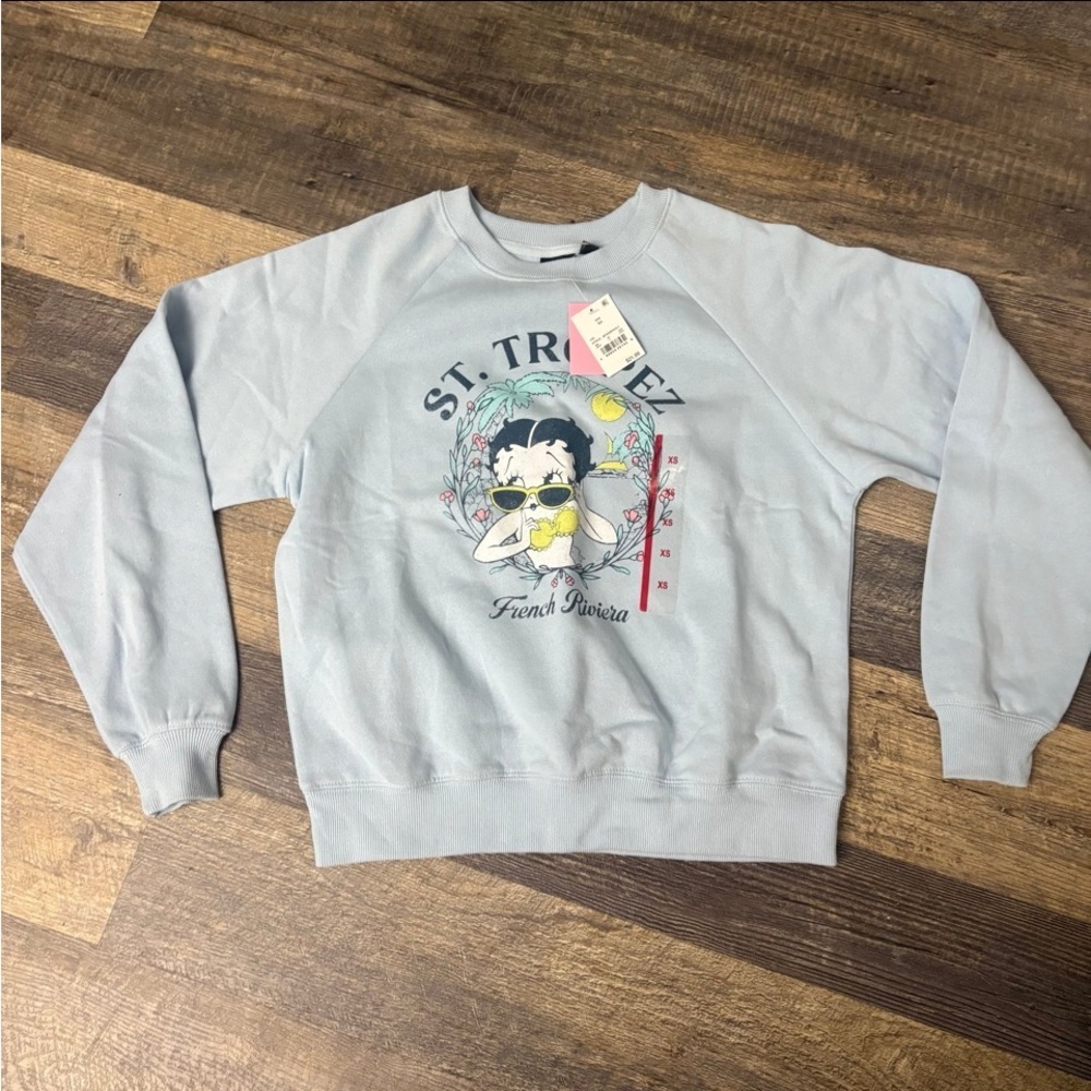 BETTY BOOP ST. TROPEZ BABY BLUE TROPICAL VACATION GRAPHIC CREWNECK SWEATSHIRT XS